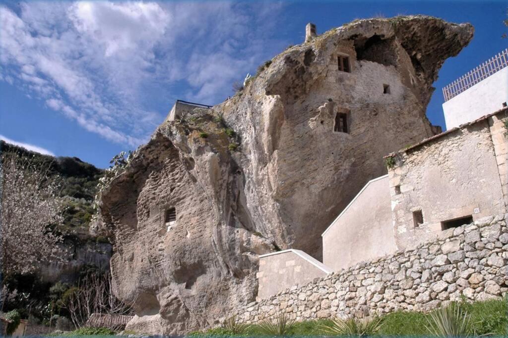 Casa Gallinelle Sarde Castelsardo Exterior photo